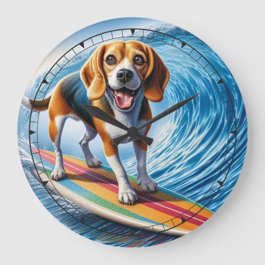 Whimsical Surfing Beagle Clock Große Wanduhr (Vorderseite)