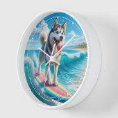 Whimsical surfing Sibirien Husky Uhr (Winkel)