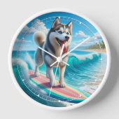 Whimsical surfing Sibirien Husky Uhr (Vorderseite)