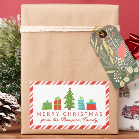 Whimsical Tree & Geschenke Frohe Weihnachten von Rechteckiger Aufkleber (Feiertag)