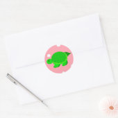 Whimsical Turtle Pink Polka Dots Runder Aufkleber (Umschlag)