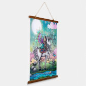 Whimsical Unicorn and Fairy Sweet Illustration Wandteppich Mit Holzrahmen (Gewinkelt)