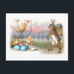 Whimsical Vintag Osterhase, Hähnchen und Eier Postkarte<br><div class="desc">Whimsikaler und nostalgischer Vintager Ostergruss mit braunem Hasen und einem Gehstock mit einem Korb voller gefärbter Eier auf seinem Rücken,  der mehrere gelbe Küken grüßt. Die Rückseite ist mit optionaler,  sonniger Grafik versehen.</div>