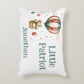 Whimsical Watercolor Bear Dekokissen (Vorderseite(Vertikal))