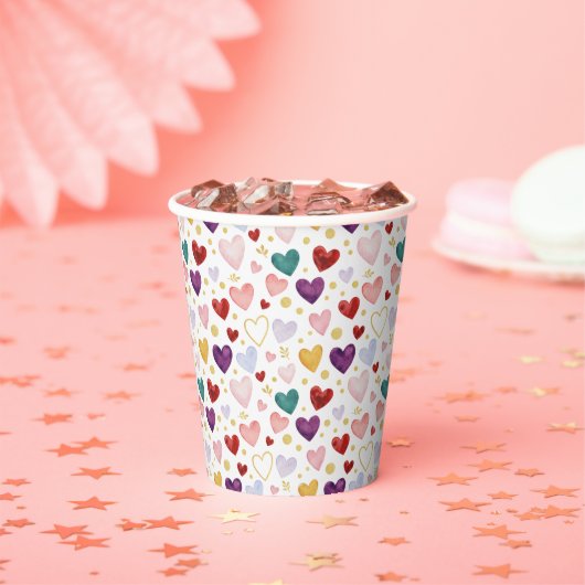 Whimsical Watercolor Hearts & Golden Glint Pappbecher (Insitu)
