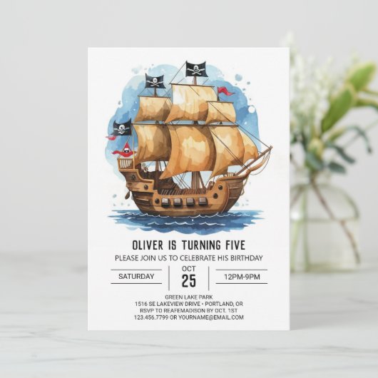 Whimsical Waves Matey Pirate Geburtstag Einladung (Stehend Vorderseite)