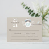 Whimsical Wedding Brown Owls on Branch RSVP Card (Stehend Vorderseite)