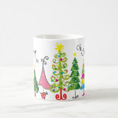 Whimsical Weihnachtsbaumen Pink Green Blue Script Kaffeetasse (Mittel)