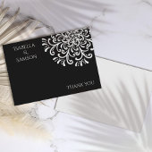 Whimsical White on Black Blüh Danke Karte