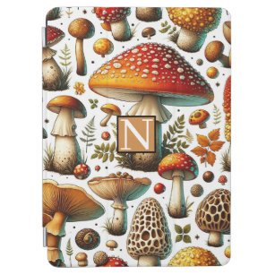 Whimsical Wild Mushrooms iPad Air Hülle