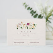 Whimsical Wildflowers Wedding RSVP Card Karte (Stehend Vorderseite)