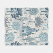 Whimsical Winter Castle Landschaft in Blue & Gray Fleecedecke (Vorderseite (Horizontal))
