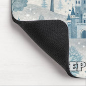 Whimsical Winter Castle Landschaft in Blue & Gray Mousepad (Ecke)