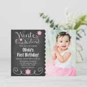 Whimsical Winter Onederland Foto erster Geburtstag Einladung (Stehend Vorderseite)