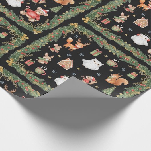 Whimsical Woodland Animals Christmas Geschenkpapier (Ecke)