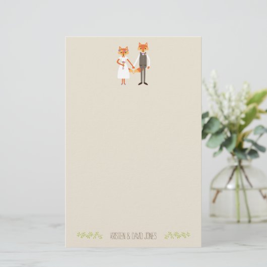 Whimsical Woodland Foxes Hochzeiten Personalisiert Briefpapier (Stehend Vorderseite)