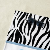 Whimsical Zebra Print Skandinavien beeinflusst Strandtuch (Beispiel)
