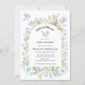 Whimsicaler Blumenbogen Baby Shower Einladung (Vorderseite)