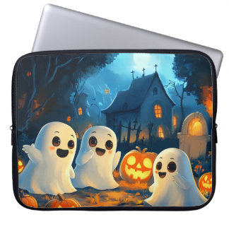 Whimsicaler Gruseliger Abend Süße Halloween-Geiste Laptopschutzhülle