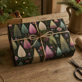 Whimsicaler rosa Weihnachtsbaum und Blumenmuster Geschenkpapier