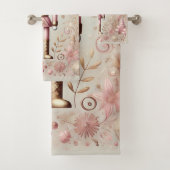 Whimsig eleganter rosa und goldener Pastell-Nusskn Badhandtuch Set (Insitu)