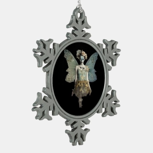 Whimsigoth Zombie Fairy Old Time Gothic Moody Art Schneeflocken Zinn-Ornament (Links)