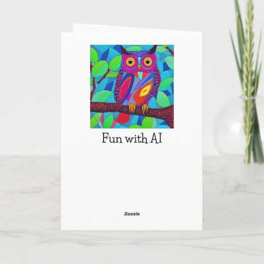 Whimsikale Eule mit bunten Federn Karte (Rückseite)