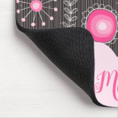 Whimsikalrosa graue Herzen und Blume Blumenname Mousepad (Ecke)