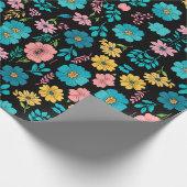 Whimsikblüten im Mitternachtschwarm Geschenkpapier (Ecke)