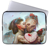 Whimsikische Alien Romance Laptopschutzhülle (Vorderseite)