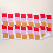 Whimsische Quadrate Rot Orange Pink Strandtuch (Vorderseite)