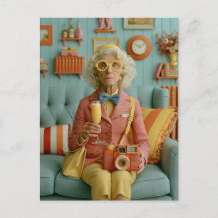 Whimsische Retro-Oma mit Kamera Postkarte