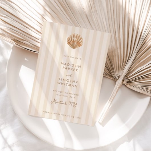 Whimsische Shell-Monogramm-Küstenhochzeit Save The Date