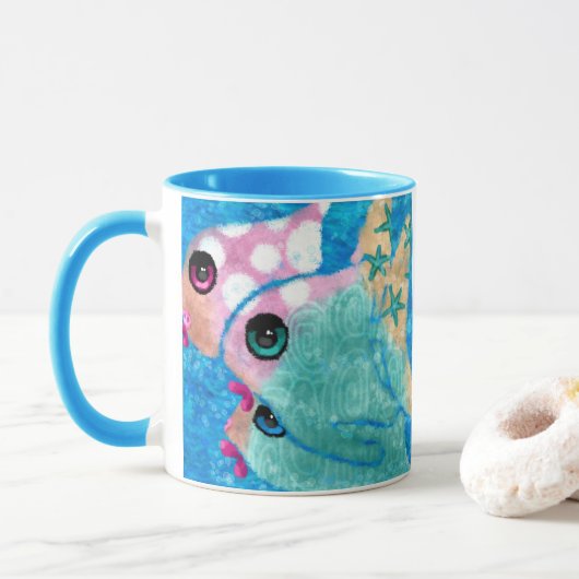 Whimsischer Abstrakter Fischstrand Nautical Aquama Tasse (Mit Donut)