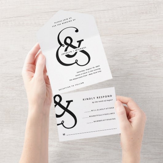 Whimsischer Ampersand | Schwarz-Weiß-Hochzeit All In One Einladung (Abreißen)