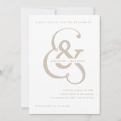 Whimsischer Ampersand | Weiße und beige Hochzeit Einladung (Vorderseite)