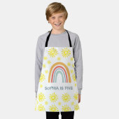 Whimsischer Boho-Regenbogen und Sonne 5. Geburtsta Schürze (Getragen)
