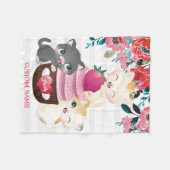 Whimsischer Cartoon Katzen Erdbeere Cupcake Fleecedecke (Vorderseite (Horizontal))