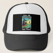 Whimsischer Fischereiassistent Truckerkappe (Vorderseite)