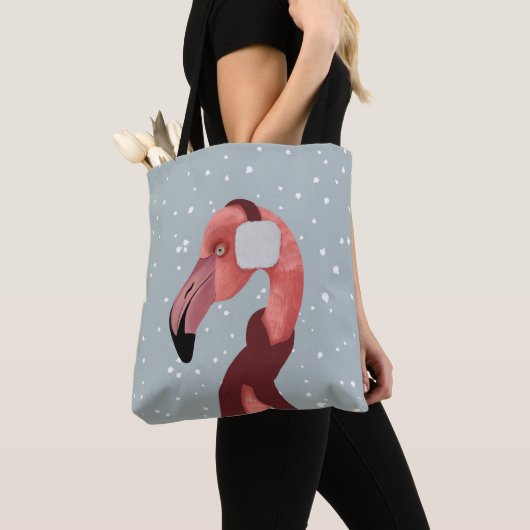 Whimsischer, gemütlicher Winter Flamingo mit Scarf Tasche (Von Nahem)