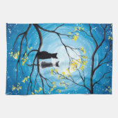 Whimsischer Mond mit Katzen Handtuch (Horizontal)
