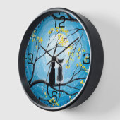 Whimsischer Mond mit schwarzen Katzen Uhr (Winkel)