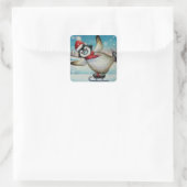 Whimsischer Pinguin Ice Skaten Wasserfarben Kunst, Quadratischer Aufkleber (Tasche)