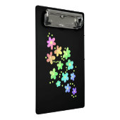 Whimsischer Regenbogen Blume Schwarz Mini Klemmbrett (Schrägansicht)