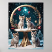 Whimsischer Weihnachtskittens auf Gold Stand Poster (Vorne)