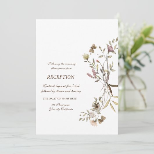Whimsischer Wildblume Empfang Einladung (Stehend Vorderseite)