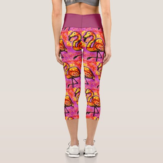 Whimsisches Abstrakt Flamingo Rosa Orange Floral Capri Leggings (Rückseite)