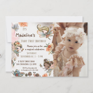 Whimsisches Forest Fairy Girls erstes Foto Einladung