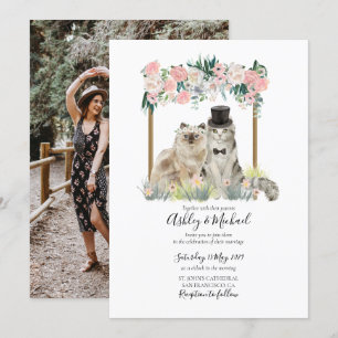 Whimsisches Foto Aquarellkatze Pink Weiße Blüte Einladung