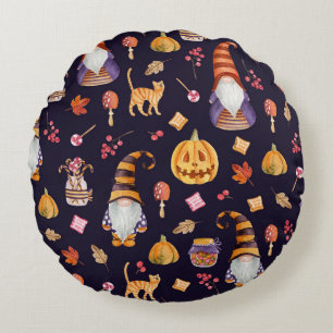 Whimsisches Halloween: Gnomes & Pumpkins Rundes Kissen